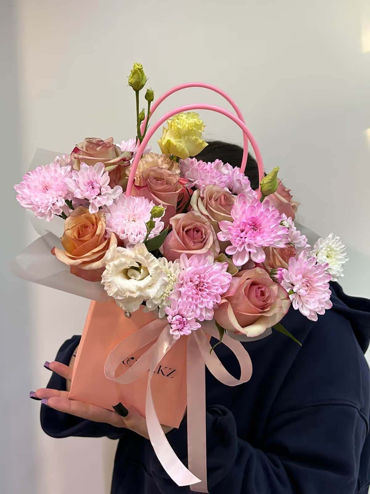 «Летний вечер» — Eustoma, Rose orange