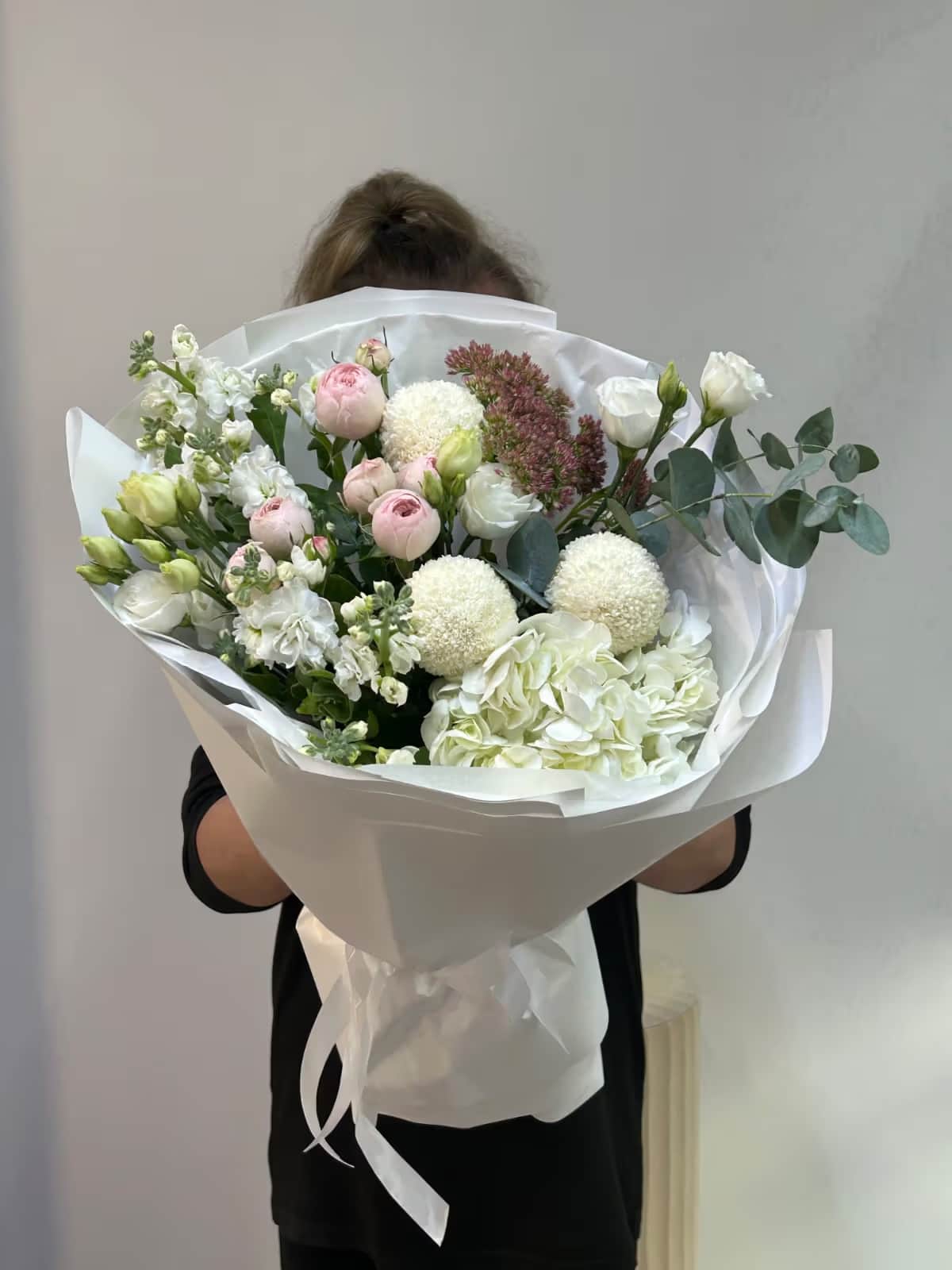 Fairytale Symphony — Spray rose premium, Chrysanthemum Momoko