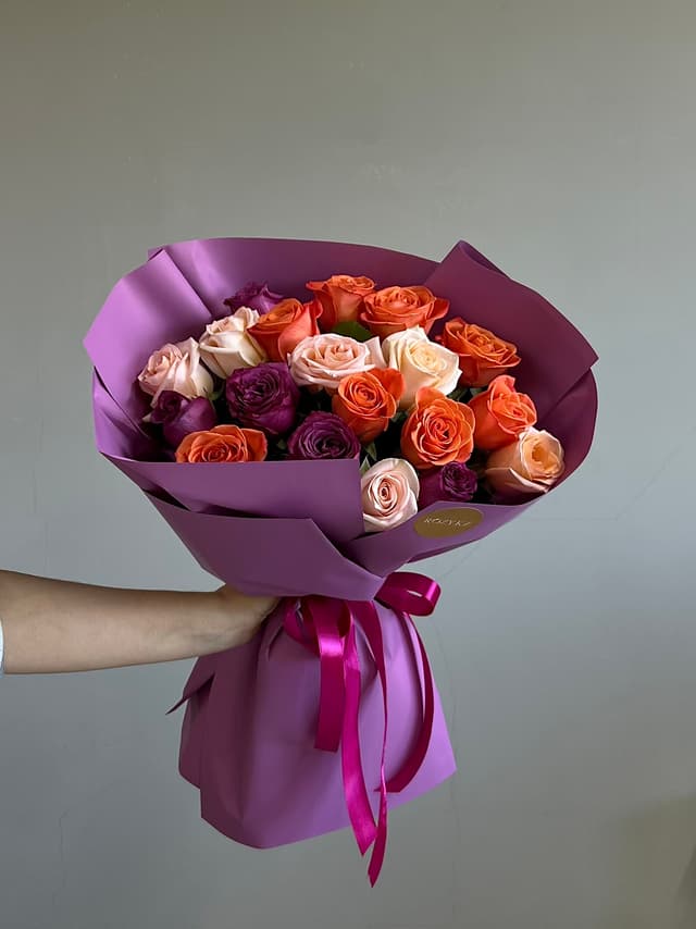 Mix 19 roses