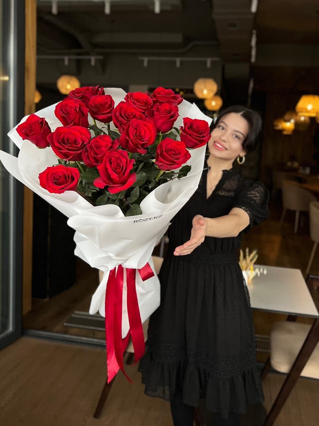15 red roses, 90 cm