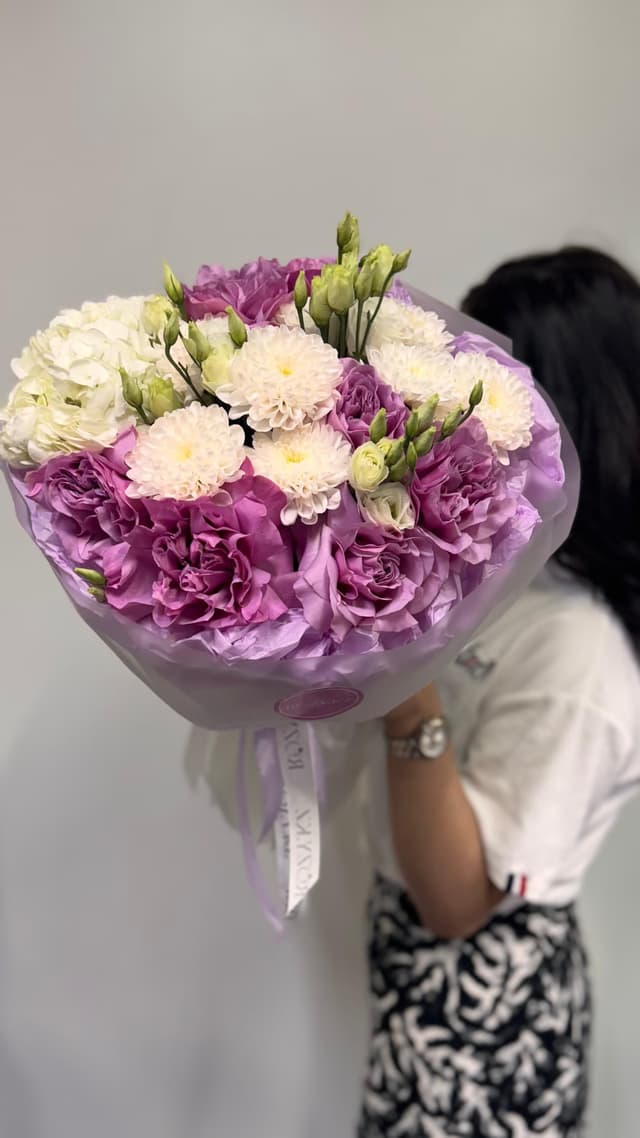 Bouquet «Lilli» — Eustoma, Rose purple