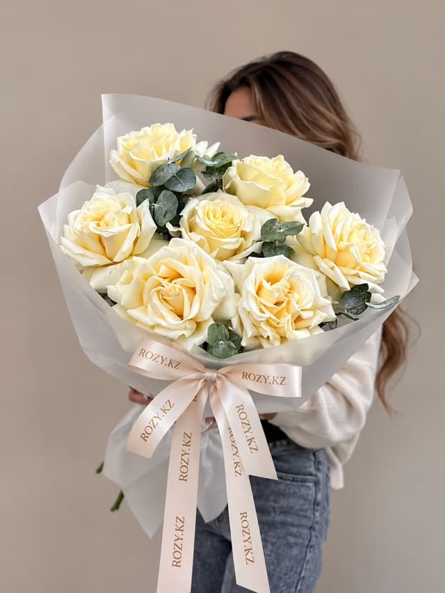 Bouquet with white French roses and eucalyptus