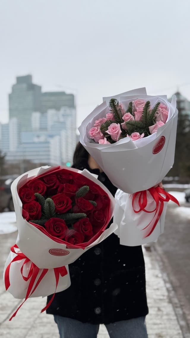 Roses with nobilis NY