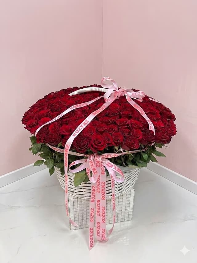 Basket 301 roses