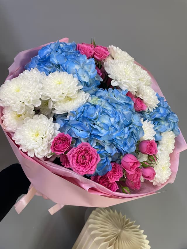 «Сказочные грёзы» — Hydrangea, Chrysanthemum spray