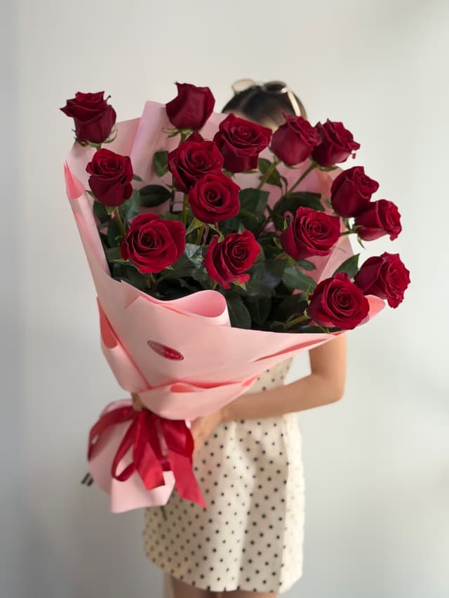 15 red roses, 90 cm