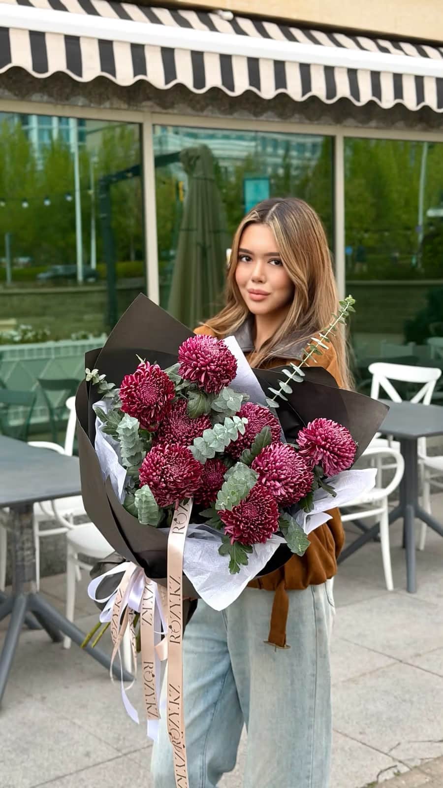 Гүл шоғы хризантема бигуди өлшемі M — Эвкалипт цинарея XL